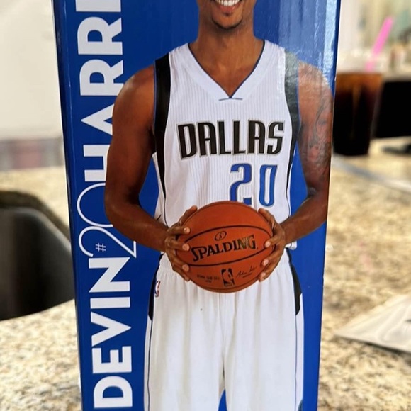 Devin Harris Dallas Mavericks Bobblehead Limited Edition - Picture 2 of 4